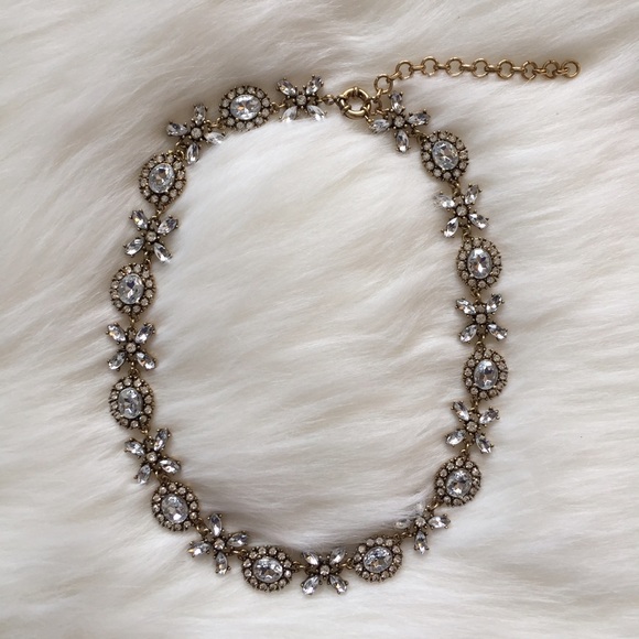 "Serena" Necklace || Clear Crystal XOXO Statement - Picture 2 of 6