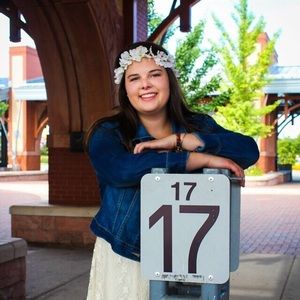 Meet your Posher, Emily