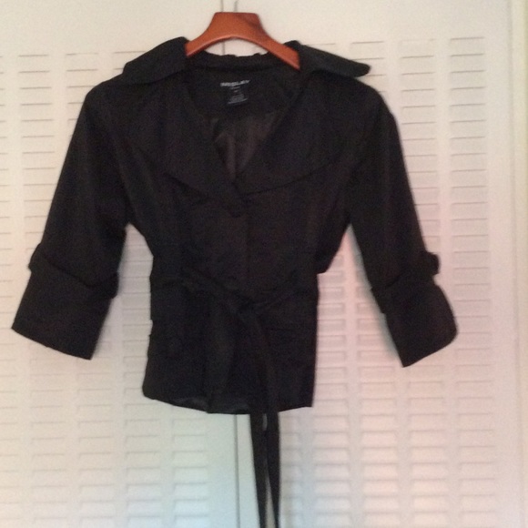 Jacket - Picture 1 of 2