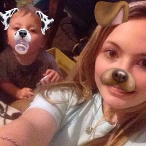 Meet your Posher, Ashley