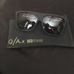 Quay X Desi Perkins ON THE LOW Sunglasses