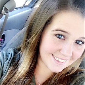 Meet your Posher, Maggie