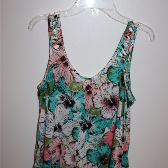 Floral printed tank