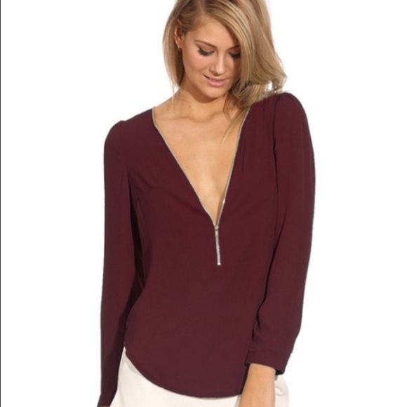 Cute trendy, and popular chiffon blouse w zip L XL - Picture 2 of 4