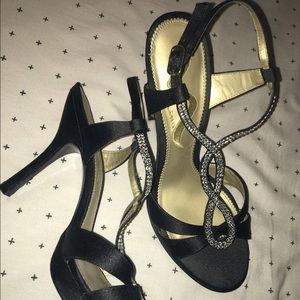 SHOES(HEELS)