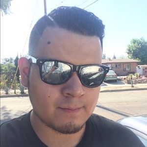 Meet your Posher, Jesse