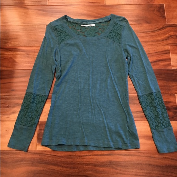 Maurice's Size Small Shirt