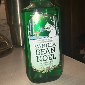 Shower gel from bath and body works.