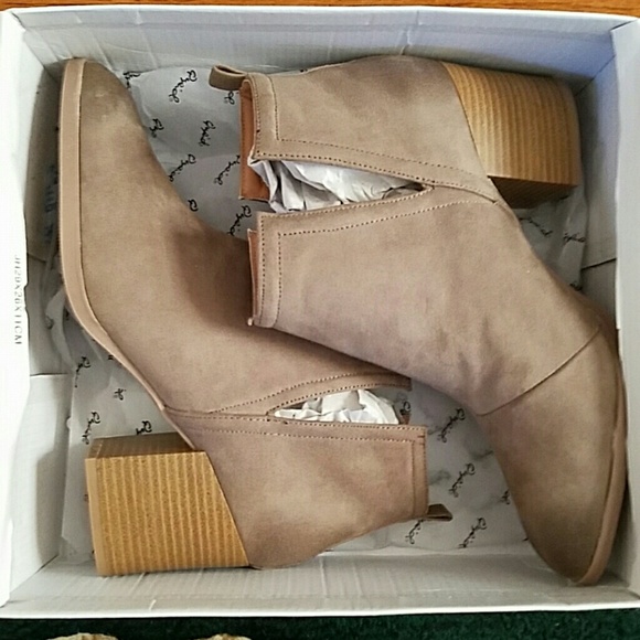 NIB! Taupe Faux Suede Ankle Boots