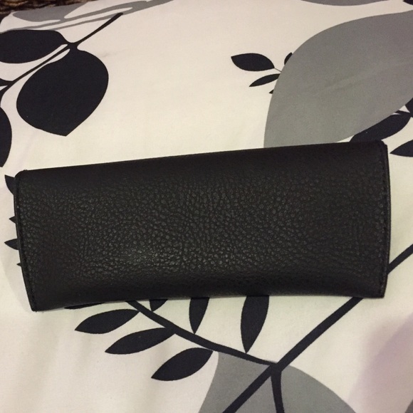 Ray bans case - Picture 2 of 3