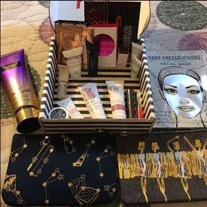 *Cyber Monday Price*  Makeup/skincare lot