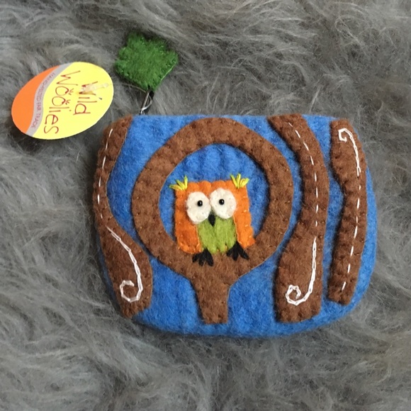Wool owl coin purse