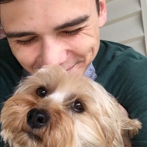 Meet your Posher, Travis