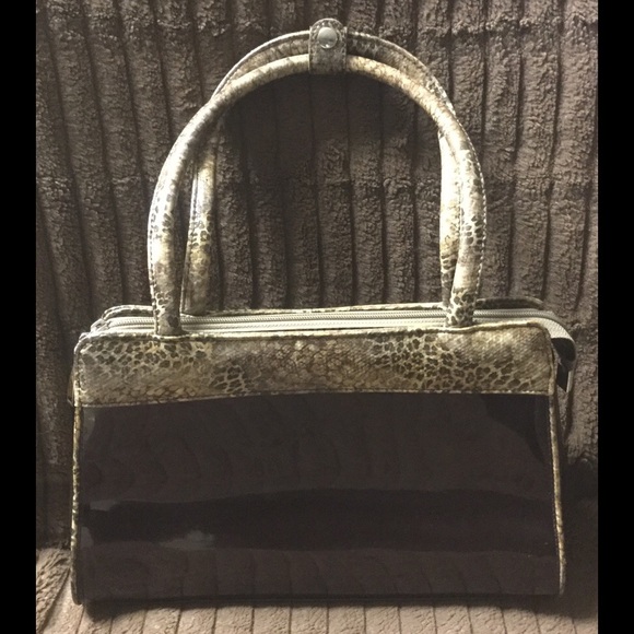 Beijo Handbags - 💰SALE💰Brown Animal Beijo Handbag
