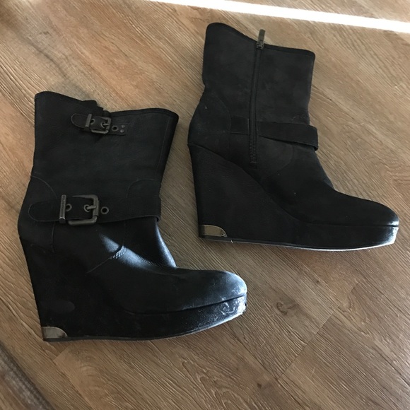 Vince  Camuto Booties