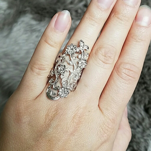 $$ final price! Nwt gorgeous statement ring $$ - Picture 3 of 3