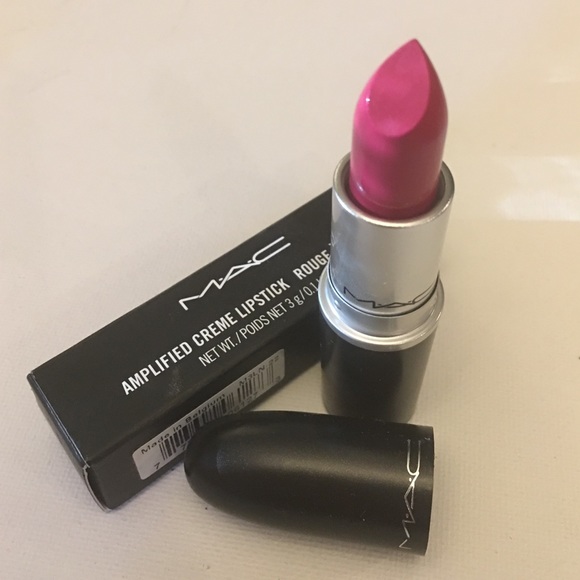 MAC Girl About Town Lipstick