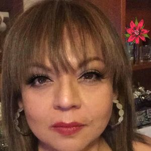 Meet your Posher, Lucy