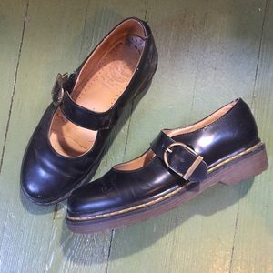 Dr / Doc Marten Mary Janes black