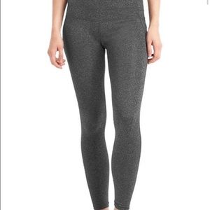 GapFit gFast heathered leggings