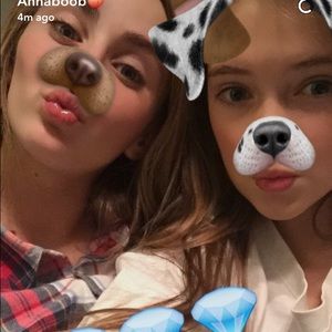 Meet your Posher, Ava