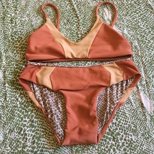 Li hi mui size XL acacia honey