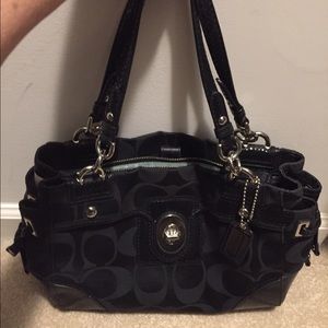 Barely used Coach, compartments, teal lining