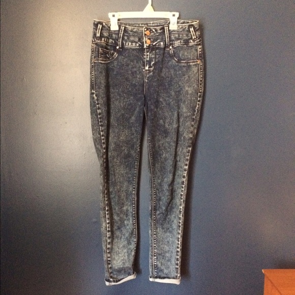 Dark Acid-Wash Skinny Jeans