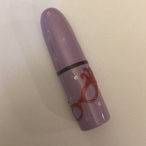 Mac dame Edna coral polyp lipstick