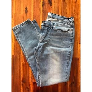 Light Wash Low Rise Jeans