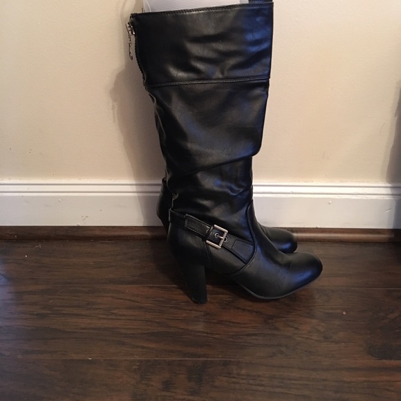 G by Guess boots