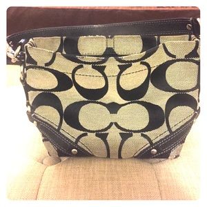 💥 TEMP SALE 💥 Authentic Coach Purse