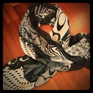 Final mark down!!!! Coach scarf