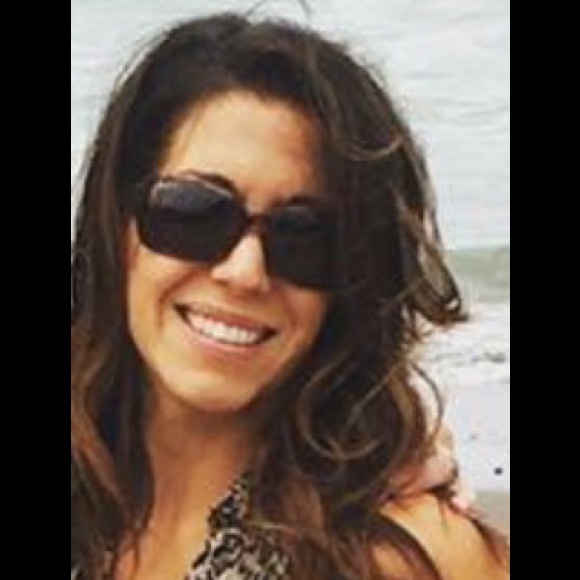 Meet your Posher, Erica - Picture 1 of 1