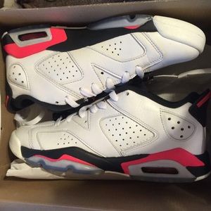 Jordan's youth 5.5 infared lows