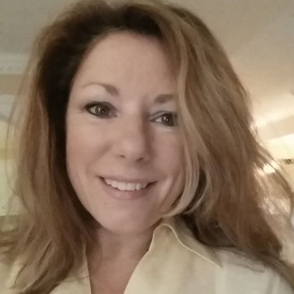Meet your Posher, Karen