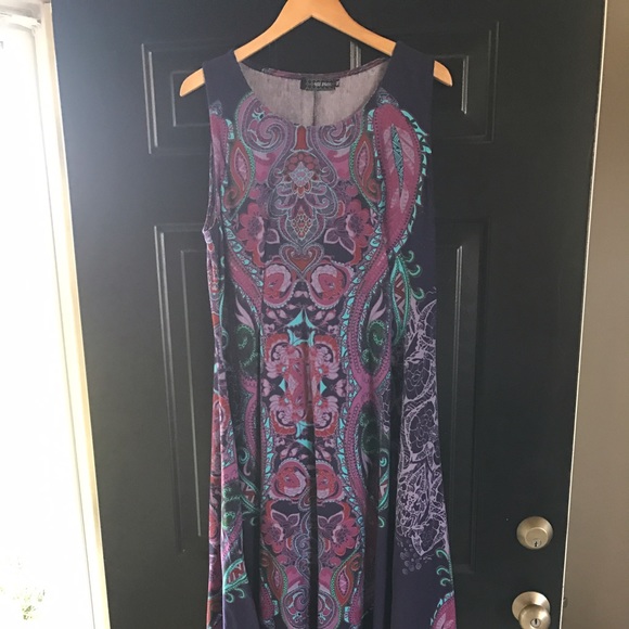 Purple paisley handkerchief hem maxi dress