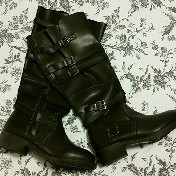 torrid Shoes - Torrid brown boots
