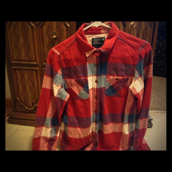American Eagle Women's Flannel Button Down Top