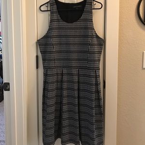 Banana Republic black/white a-line dress sz L