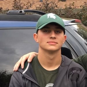 Meet your Posher, Bryant