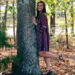 Meet your Posher, Tiffany