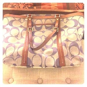 💥 TEMP SALE 💥 Authentic Coach Purse