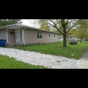 Meet your Posher, Jose