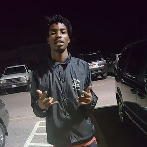 Meet your Posher, Cris