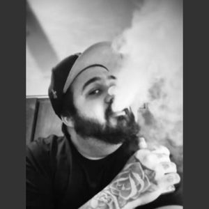 Meet your Posher, Derek