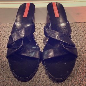 Nine West black leather sandals