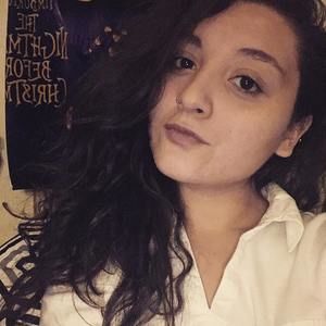 Meet your Posher, Leah