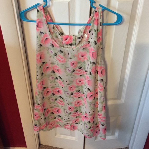 Floral tank top - Picture 2 of 2