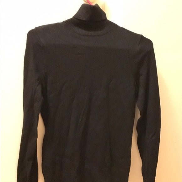 Black turtle neck sweater